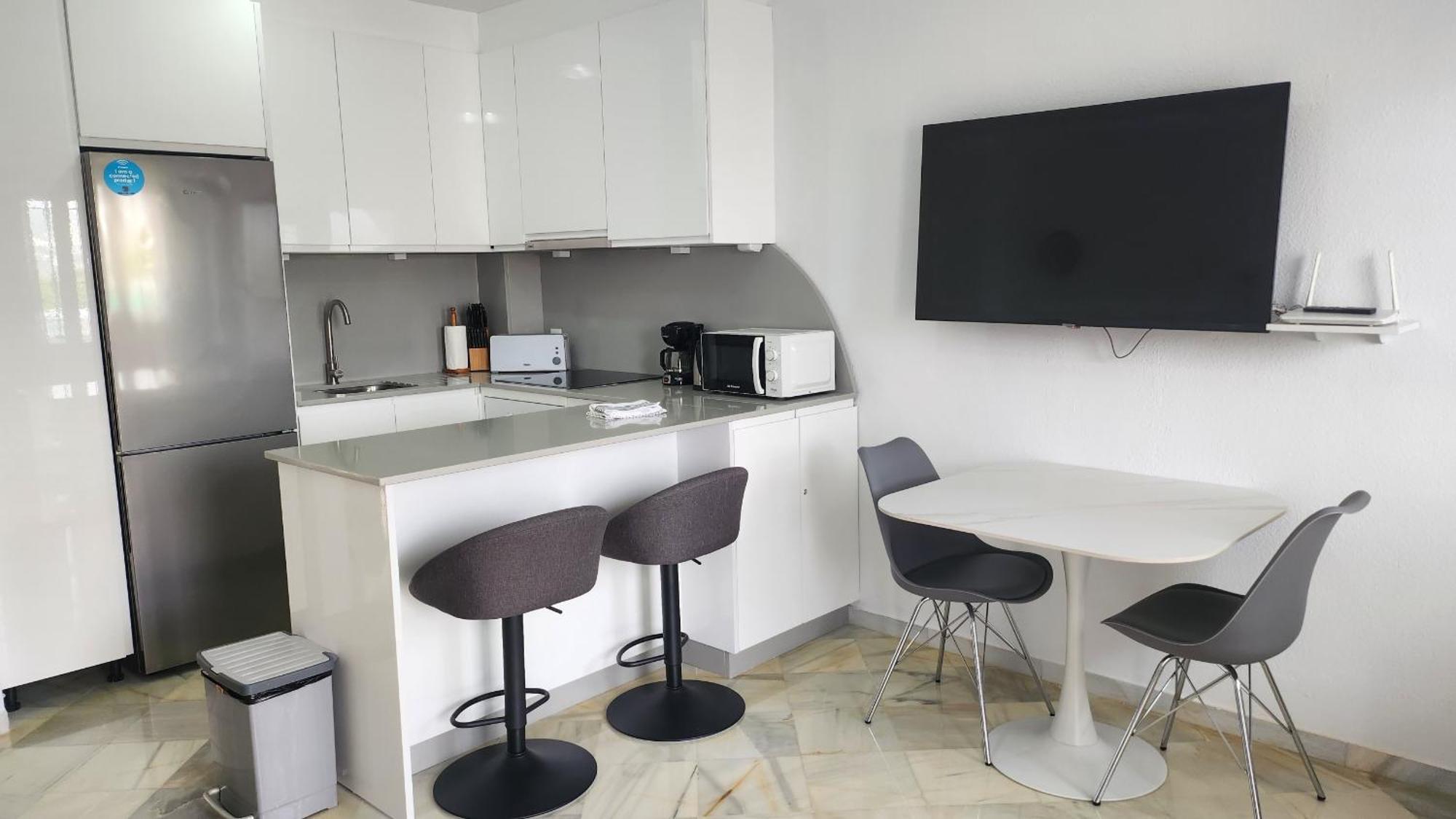 Stella Maris - Sleeps 4 Leilighet Nerja Eksteriør bilde