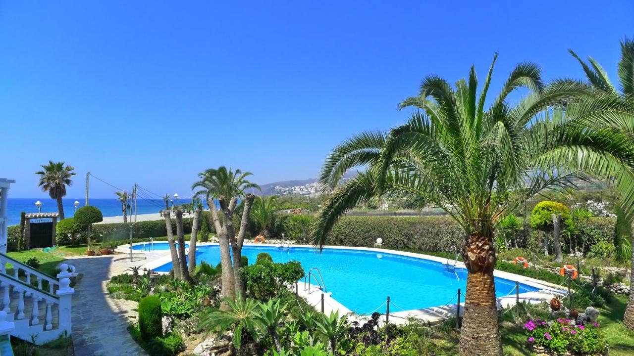 Stella Maris - Sleeps 4 Leilighet Nerja Eksteriør bilde