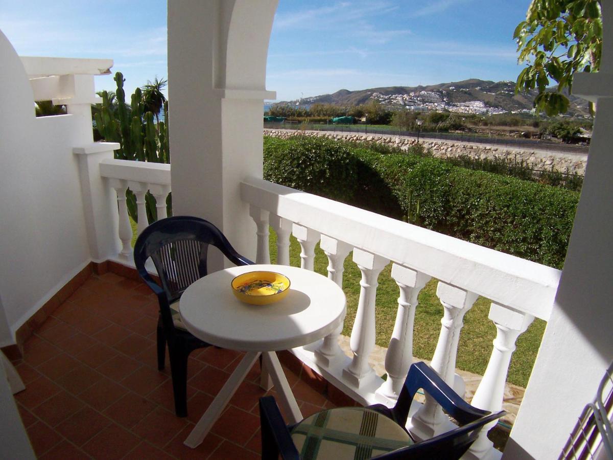 Stella Maris - Sleeps 4 Leilighet Nerja Eksteriør bilde