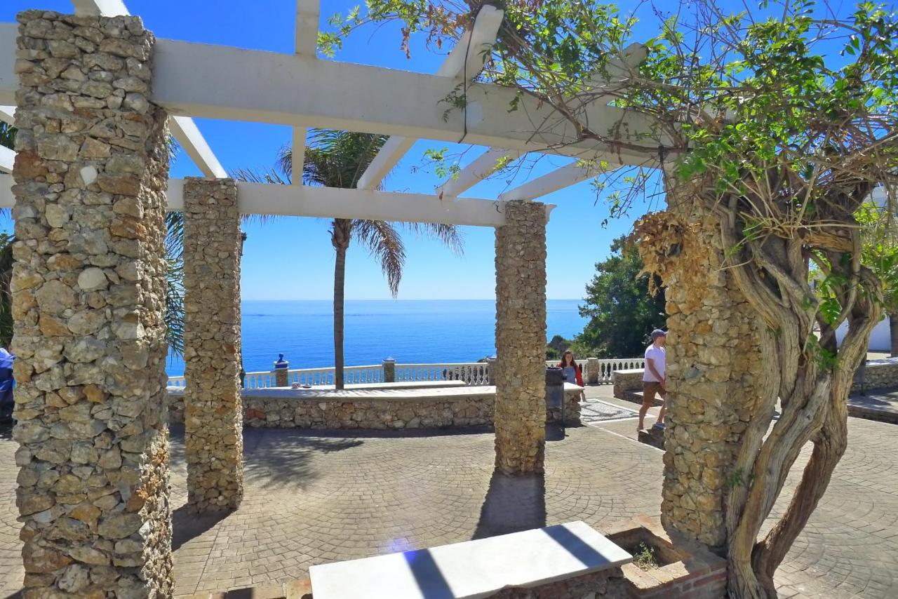 Stella Maris - Sleeps 4 Leilighet Nerja Eksteriør bilde